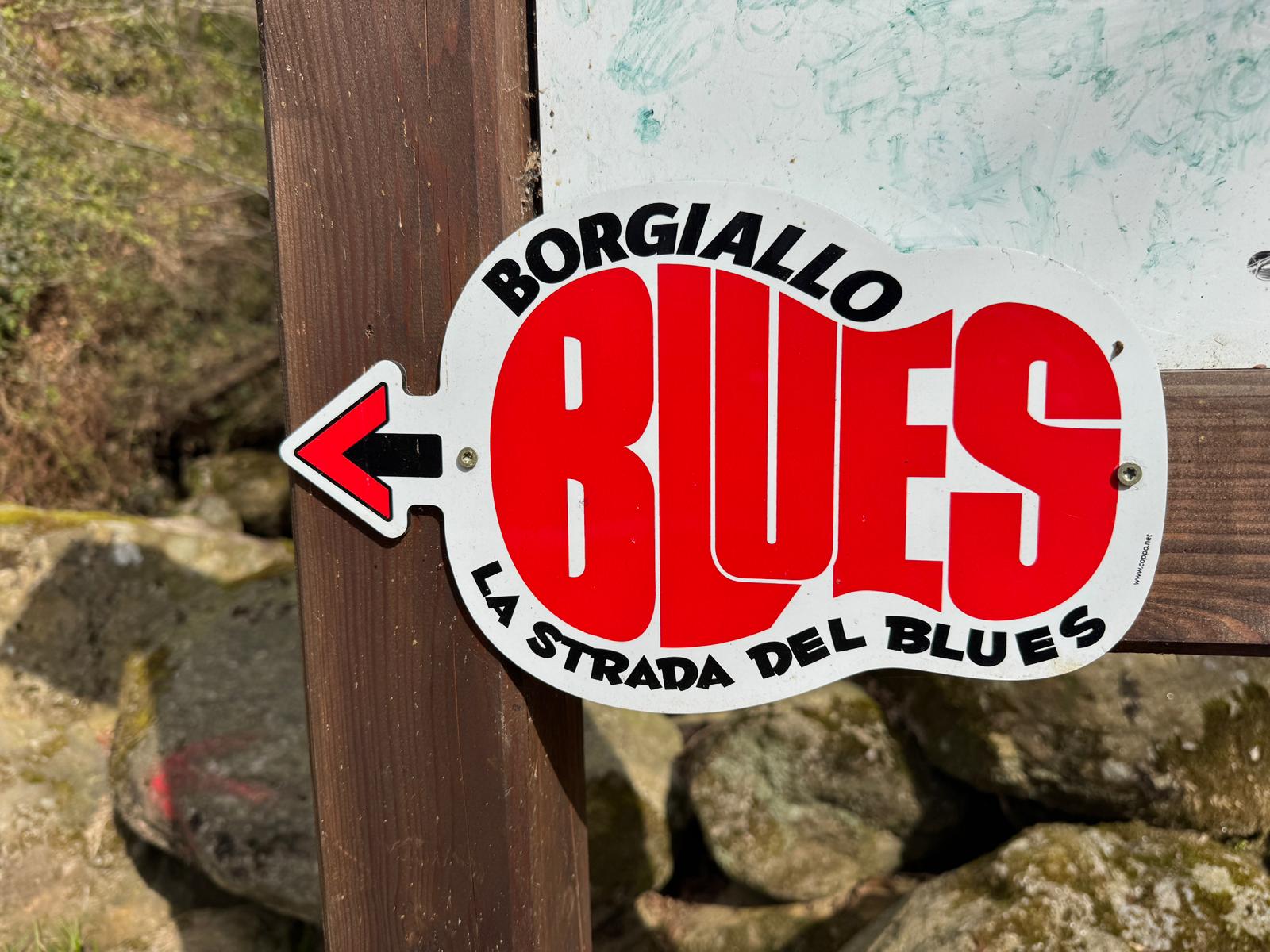 Segnaletica sentiero del Blues